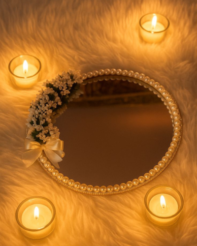 mooh dikhai mirror 01
